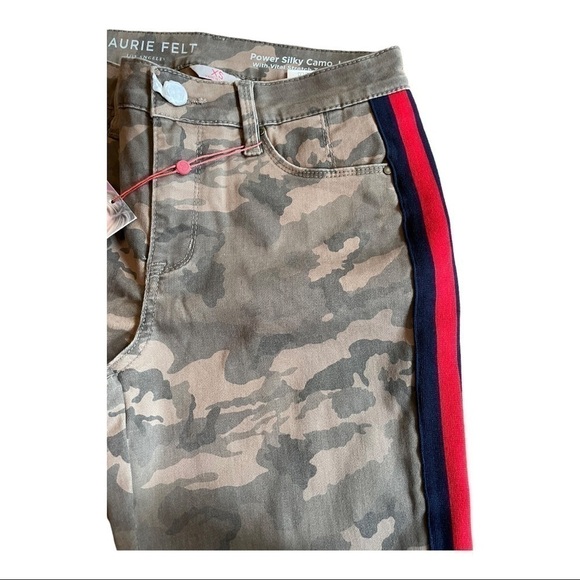 LAURIE Felt Power Silky Track Stripe Camo Print Jeans - Picture 5 of 11